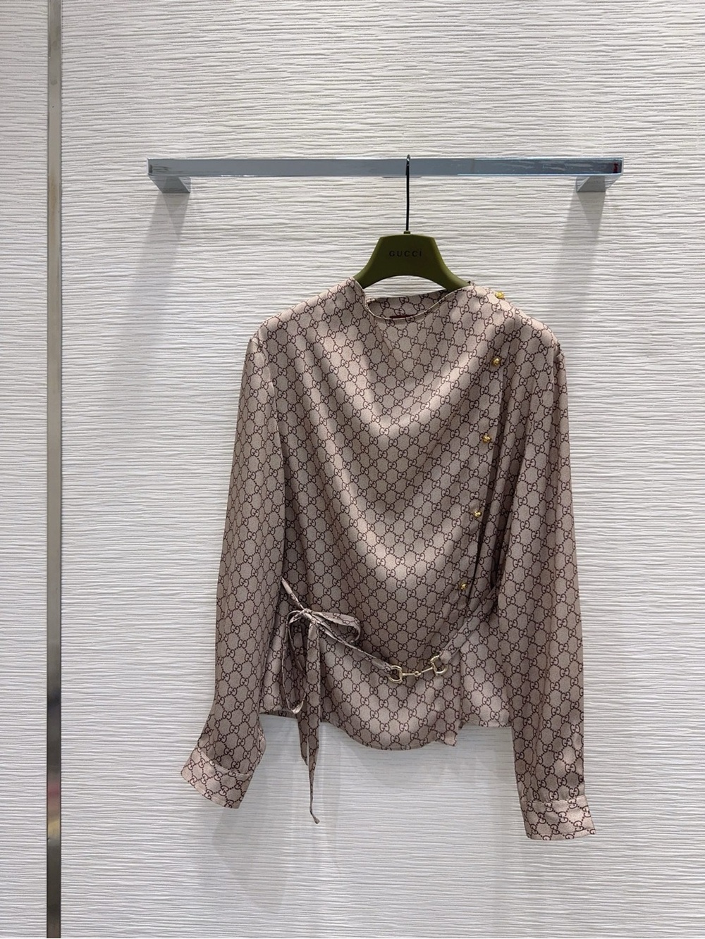 🤎 Gucci GG Monogram Silk Blend Wrap Blouse with Horsebit Detail